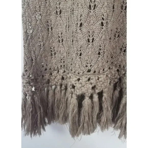 Kenar Women's Sz. M Tan Wool Blend Cowl Neck Short Sleeve Fringe Detail Sweater - Picture 5 of 8